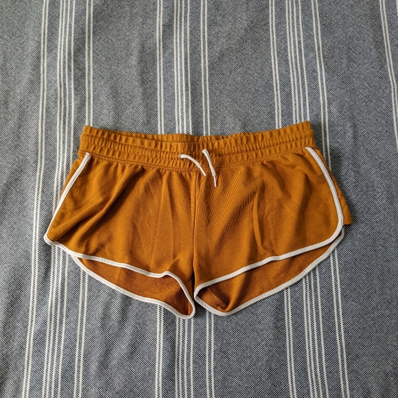 H&M Pants - H&M Shorts Women's Size L - Burnt Orange
